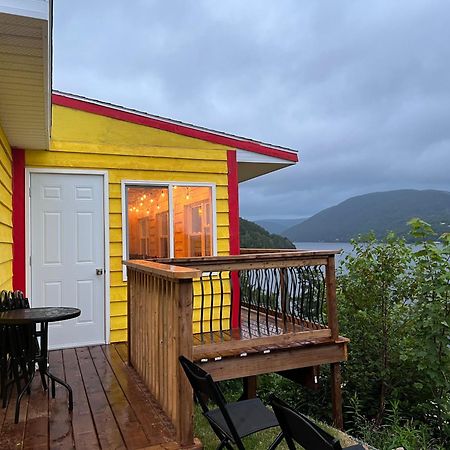 Knotty Pine Ocean Front Suite - Adults Only Ingonish Extérieur photo