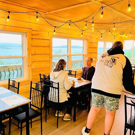 Knotty Pine Ocean Front Suite - Adults Only Ingonish Extérieur photo