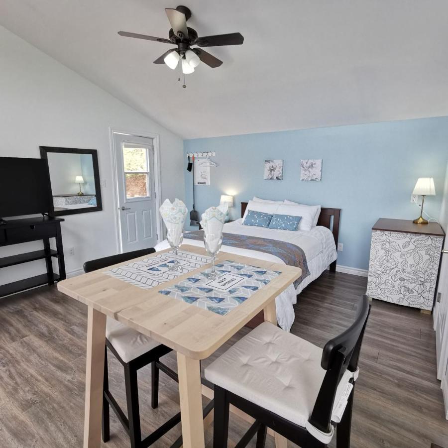 Knotty Pine Ocean Front Suite - Adults Only Ingonish Extérieur photo