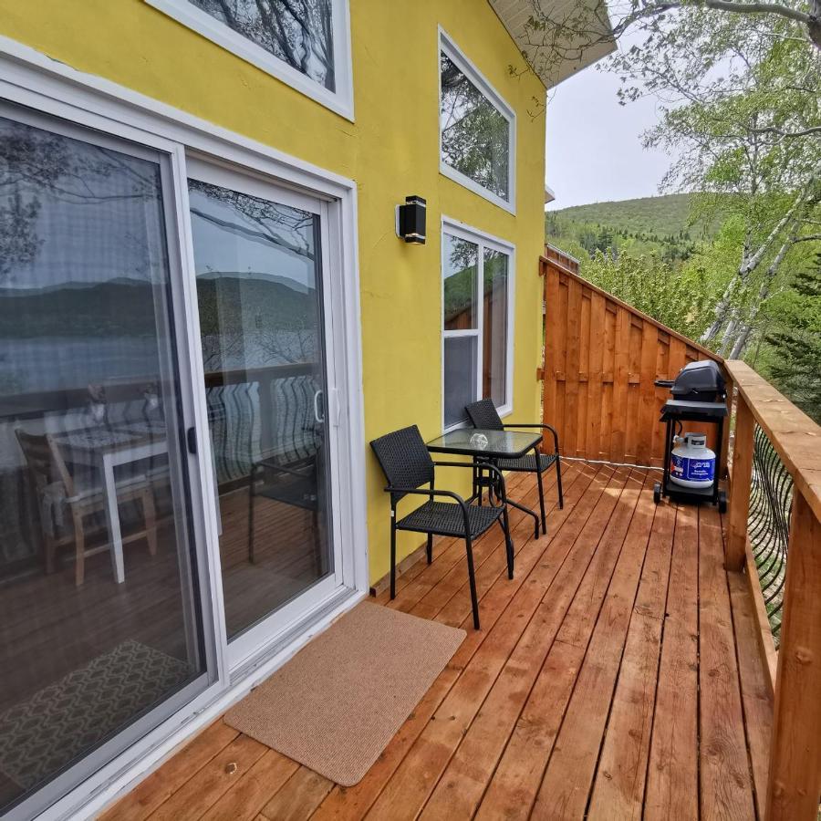 Knotty Pine Ocean Front Suite - Adults Only Ingonish Extérieur photo